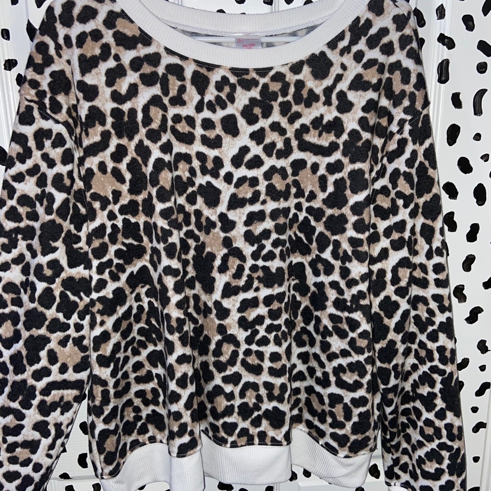 cheetah sweatshirt